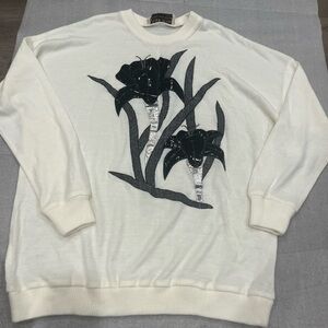 [XL]Vintage Yves Venet Men's White Sweater with Black Floral Design- NWOT
